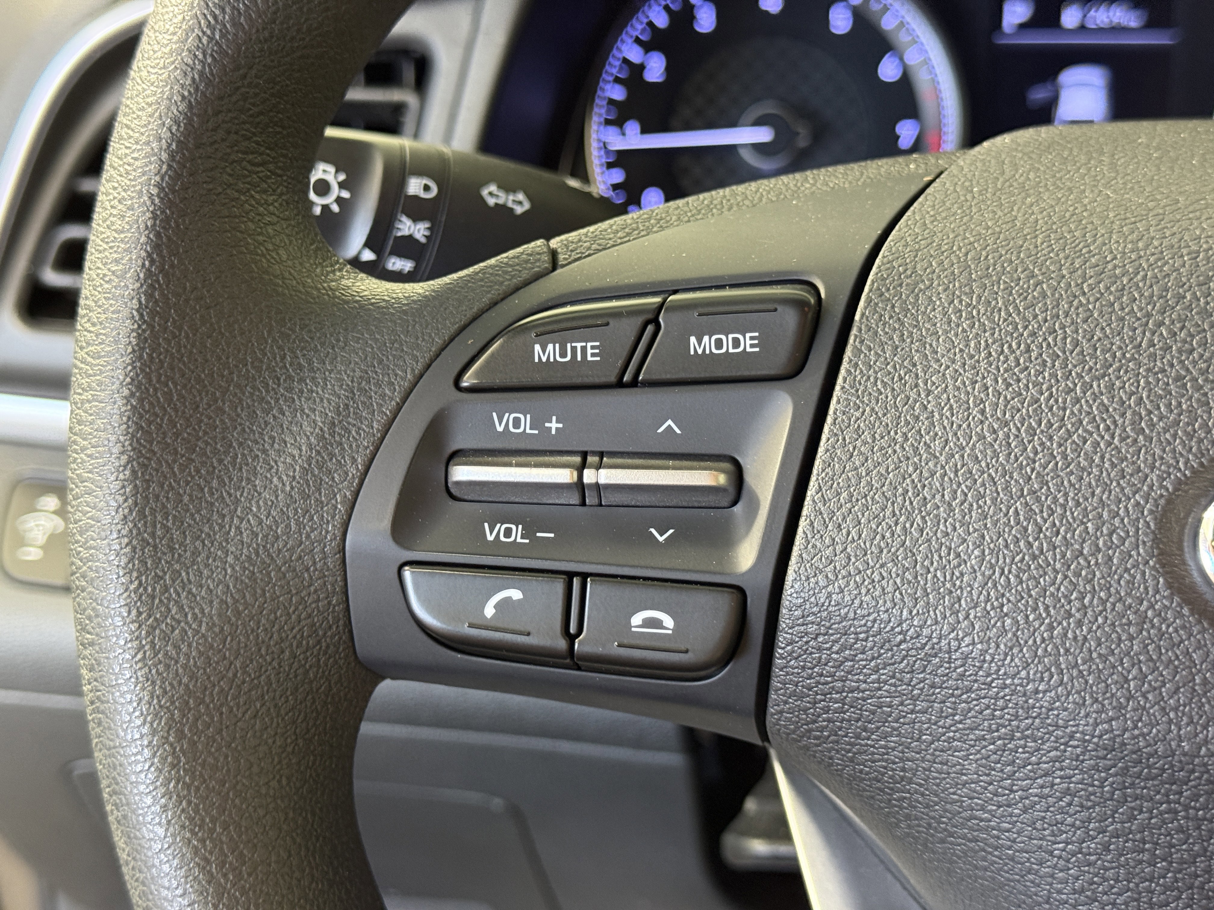 Used 2020 Hyundai Elantra SE w/ Cargo Package (C1) FWD image 22