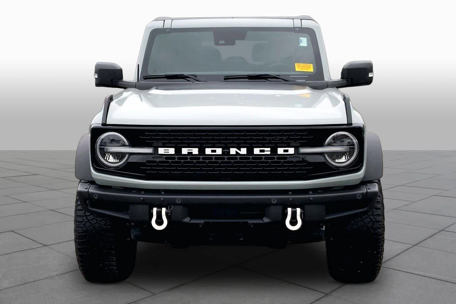 Certified 2023 Ford Bronco Wildtrak AWD/4WD image 4
