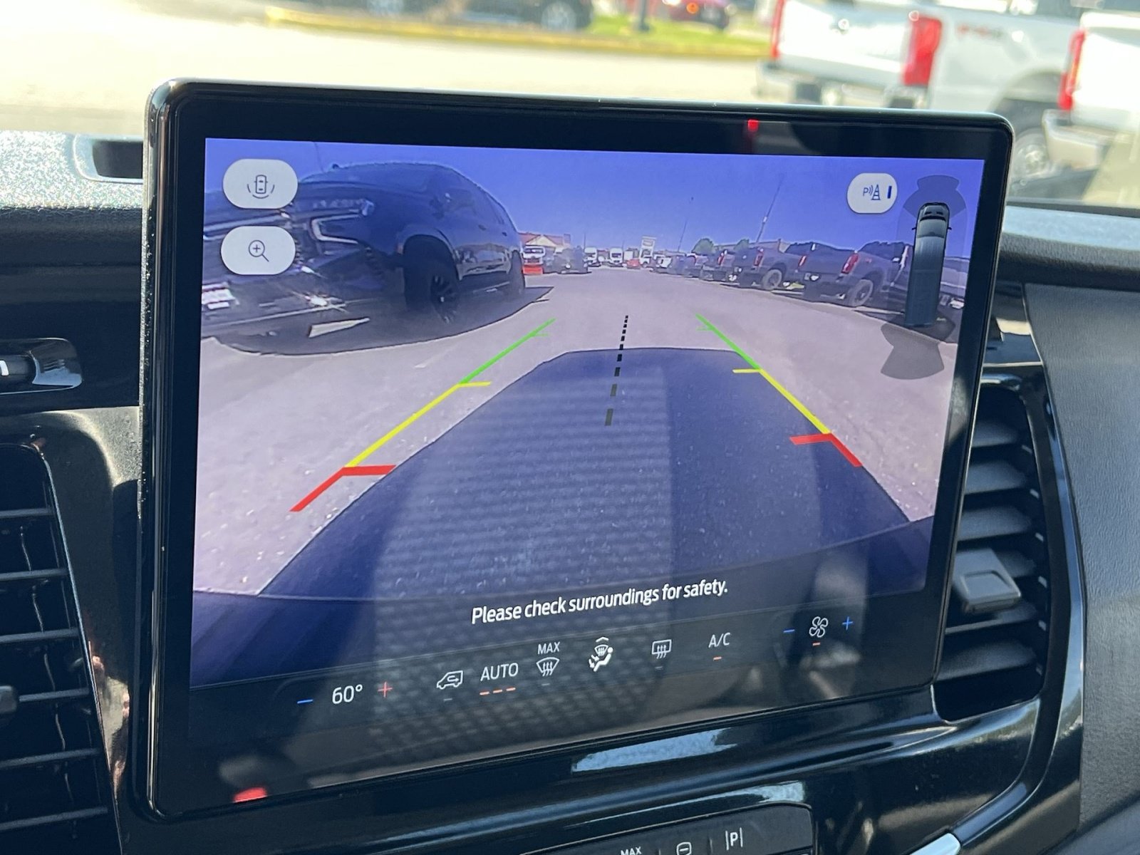 Certified 2025 Ford Transit 350 XLT RWD image 18