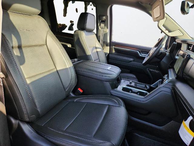 Used 2026 GMC Sierra 2500 Denali w/ Denali Reserve Package AWD/4WD image 31