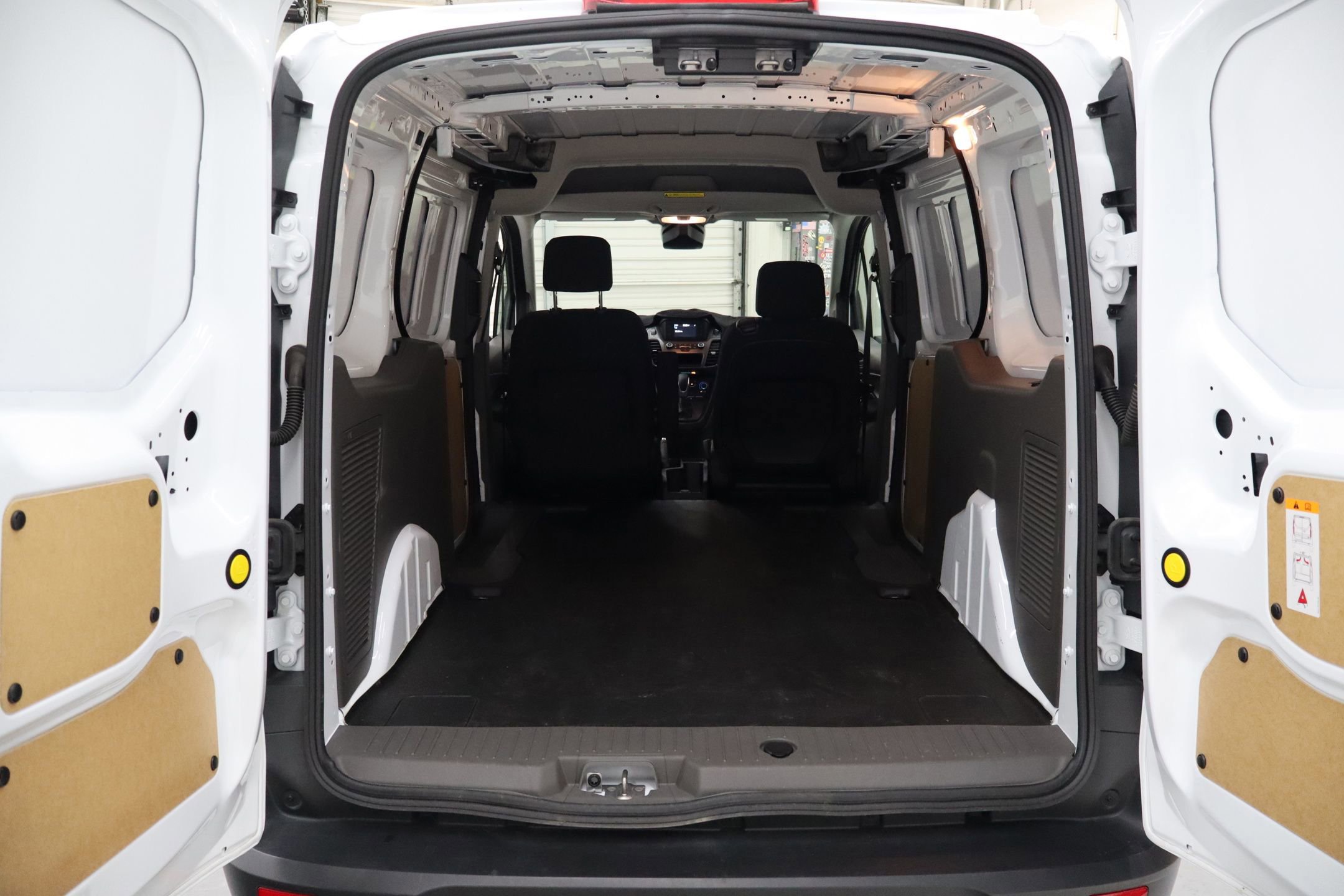 Certified 2023 Ford Transit Connect XL FWD image 29