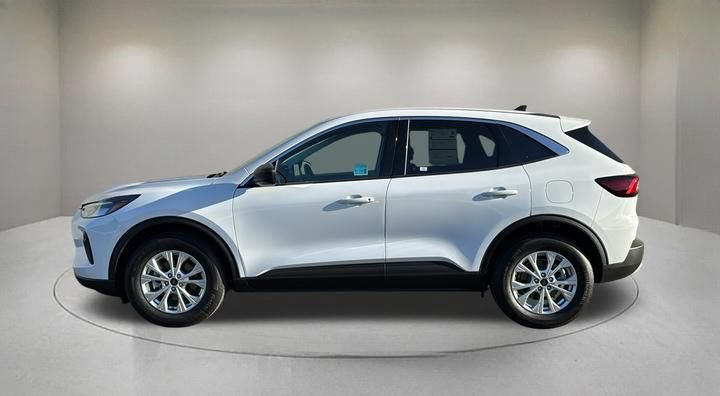 Certified 2023 Ford Escape Active w/ Tech Pack #1 AWD/4WD image 5