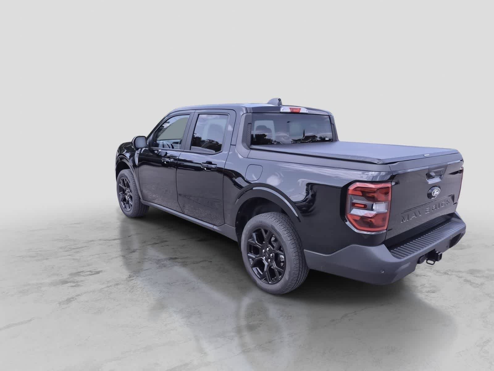 Certified 2025 Ford Maverick Lariat w/ Black Appearance Package AWD/4WD image 6