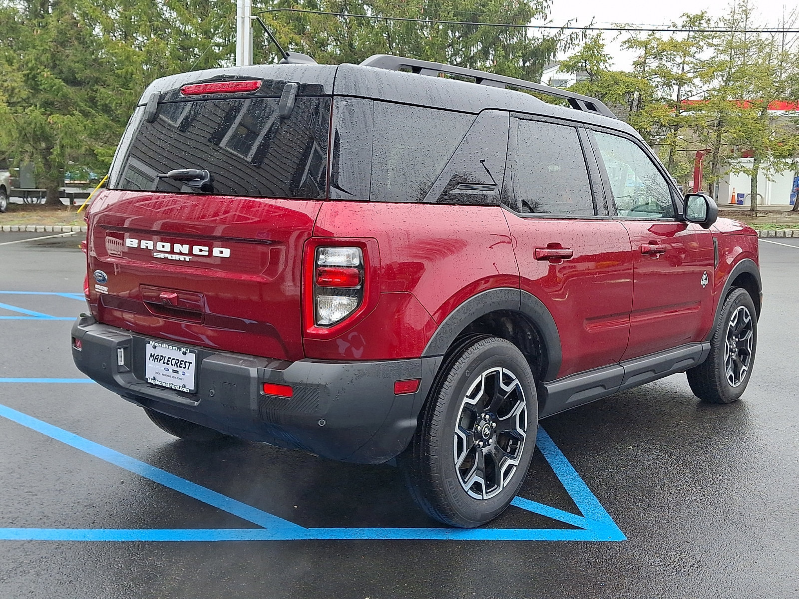 Certified 2025 Ford Bronco Sport Outer Banks w/ Outer Banks Tech Package+ AWD/4WD image 4