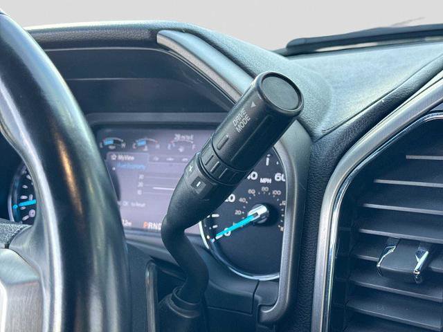 Certified 2022 Ford F250 Platinum w/ FX4 Off-Road Package AWD/4WD image 28