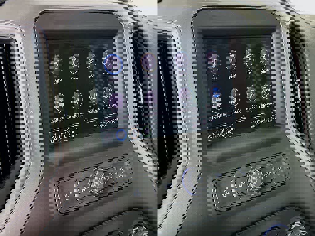 Used 2022 Chevrolet Silverado 1500 Custom image 19