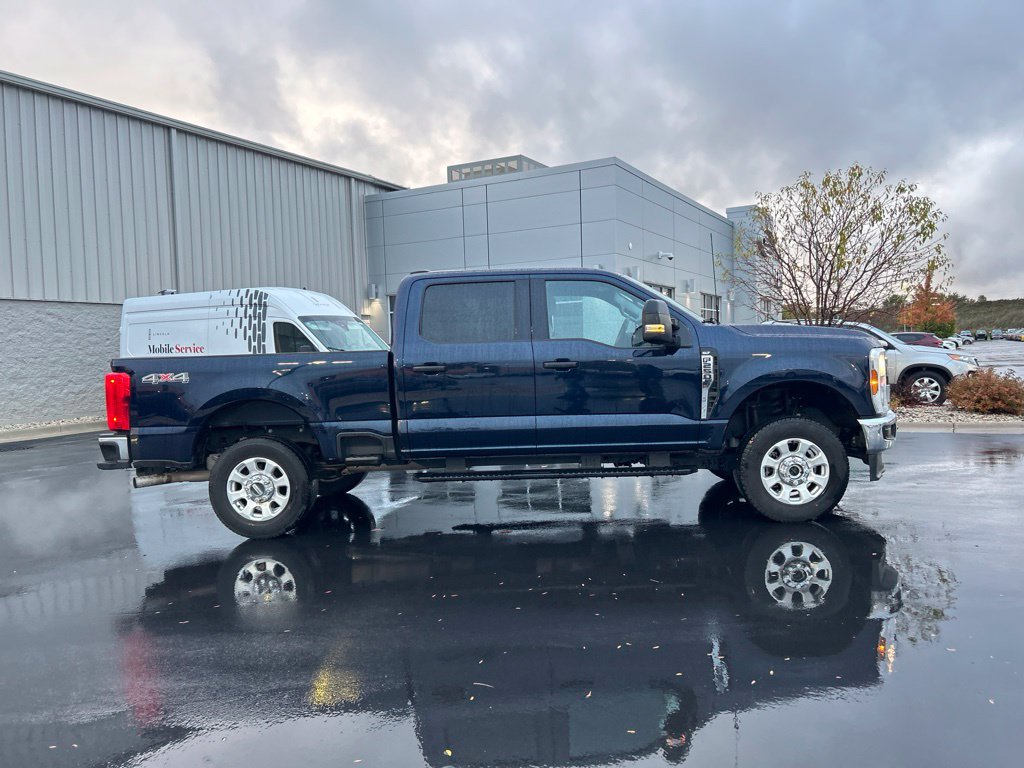 Certified 2024 Ford F250 XLT AWD/4WD image 5