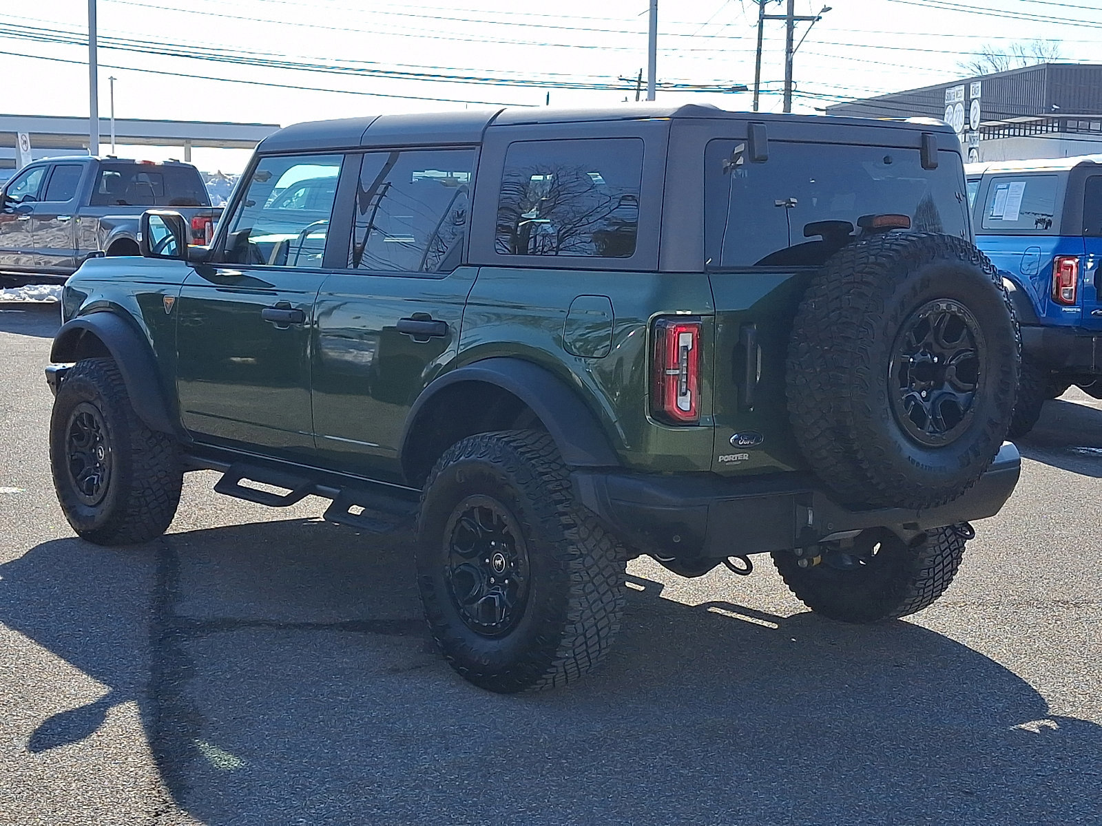 Certified 2023 Ford Bronco Badlands w/ Sasquatch Package image 4