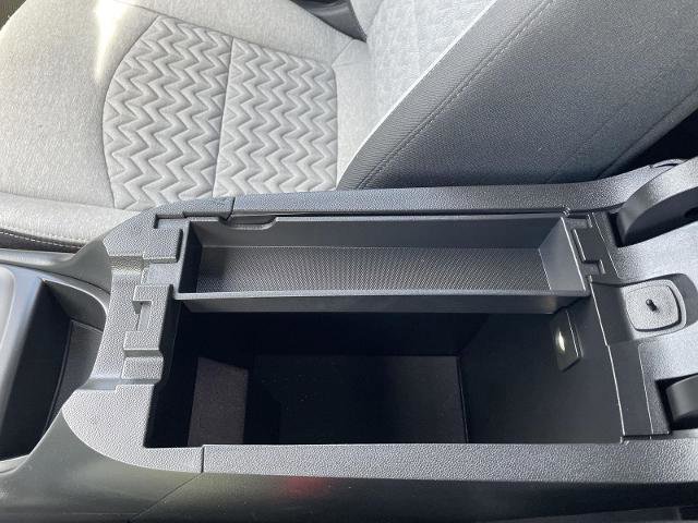 Used 2022 Chevrolet Equinox LS w/ LS Convenience Package image 30