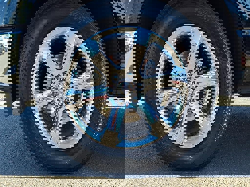 Certified 2023 Ford F150 Lariat w/ Equipment Group 502A High image 9