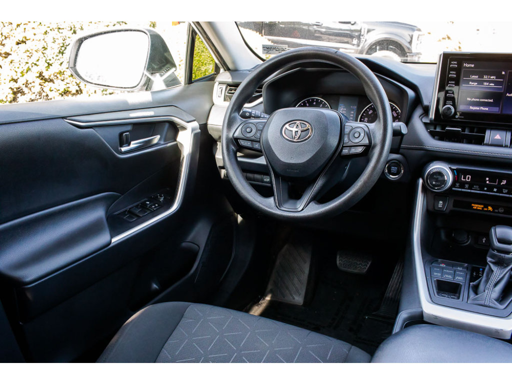 Used 2021 Toyota RAV4 XLE w/ Convenience Package AWD/4WD image 13