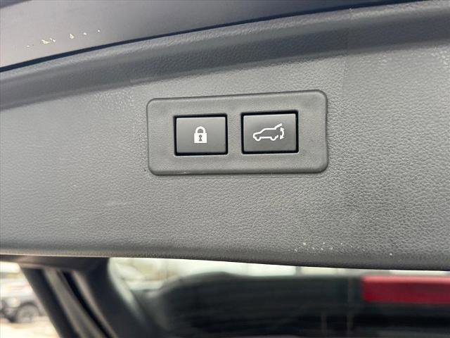 Used 2021 Subaru Outback Touring XT image 7