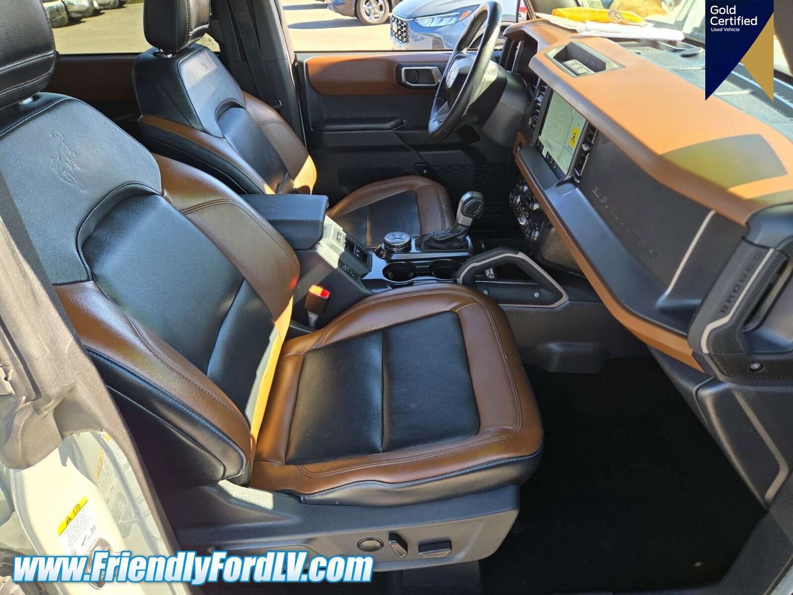 Certified 2024 Ford Bronco Outer Banks AWD/4WD image 14