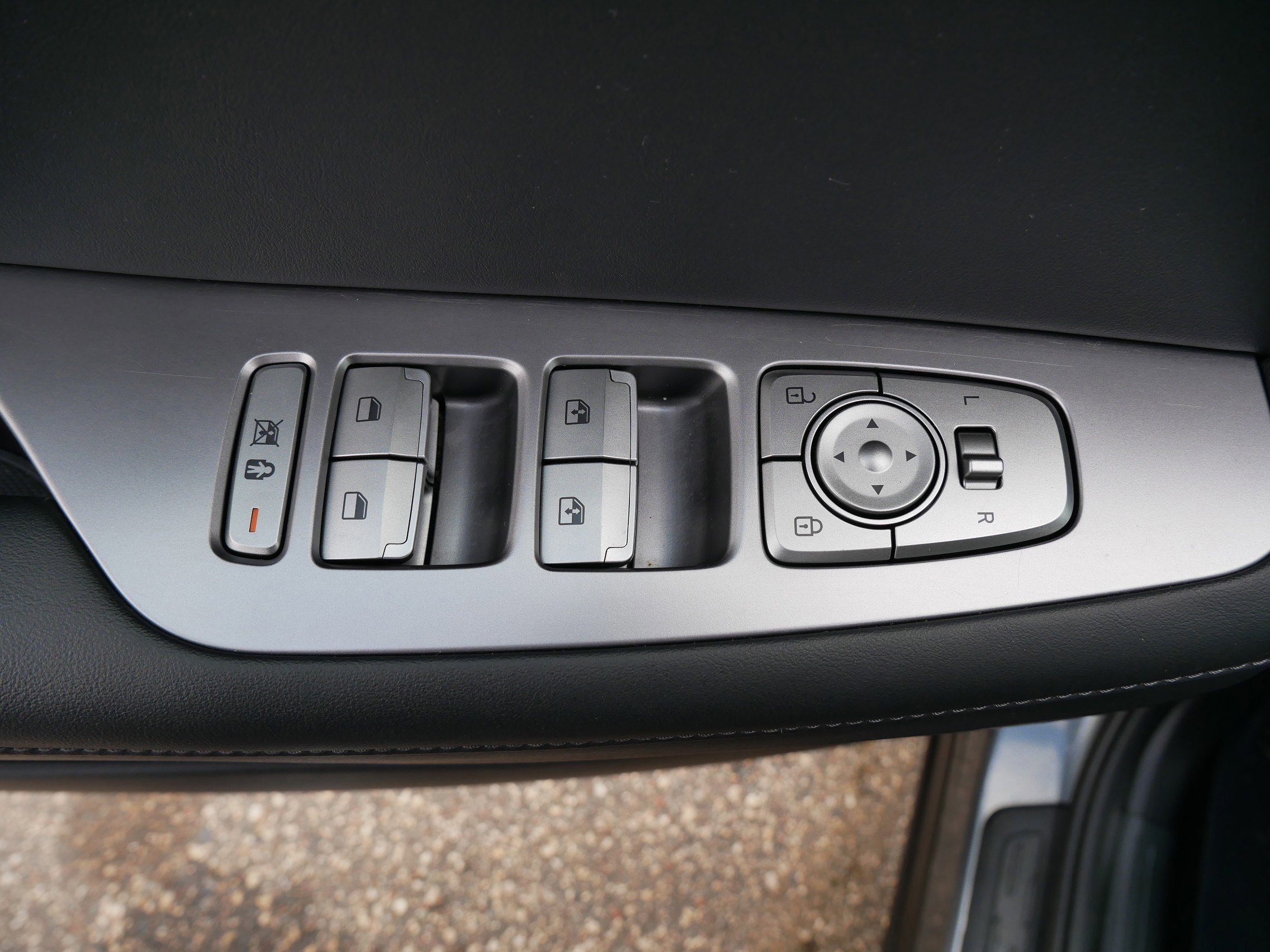 Used 2022 Hyundai Palisade SEL w/ 8P Bench Seat Package image 19