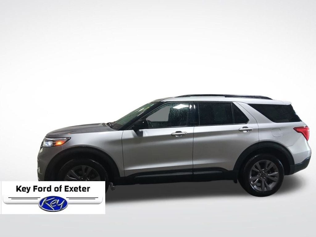 Certified 2022 Ford Explorer XLT w/ Equipment Group 202A AWD/4WD image 8
