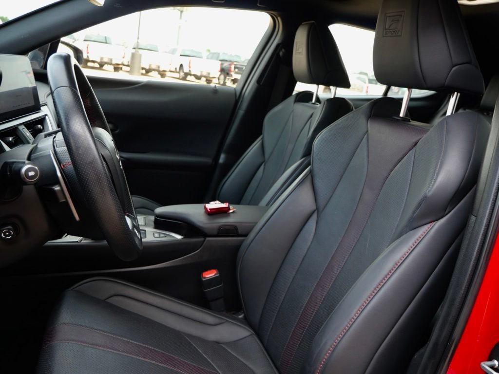 Used 2023 Lexus UX 250h F Sport FWD image 14
