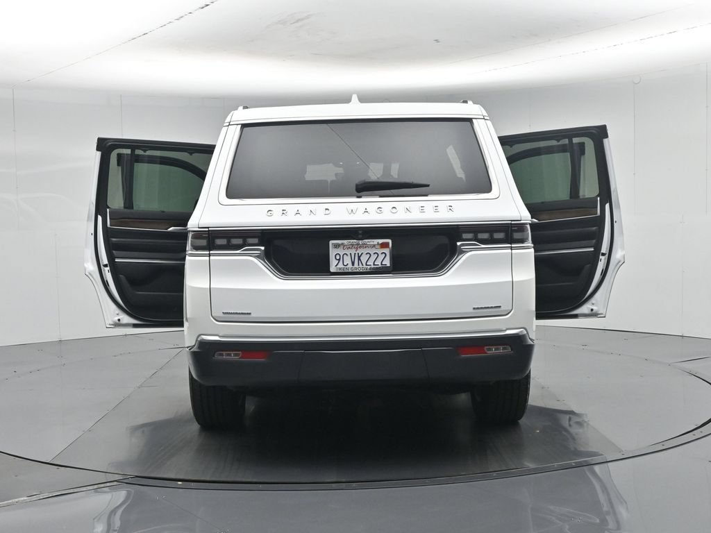 Used 2022 Jeep Grand Wagoneer Series I AWD/4WD image 40