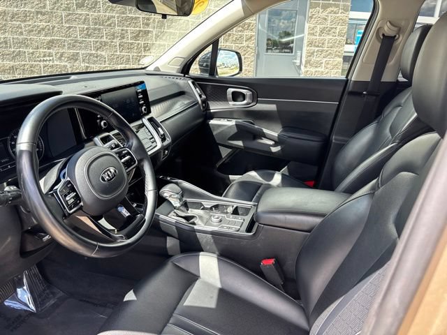 Used 2021 Kia Sorento S FWD image 16