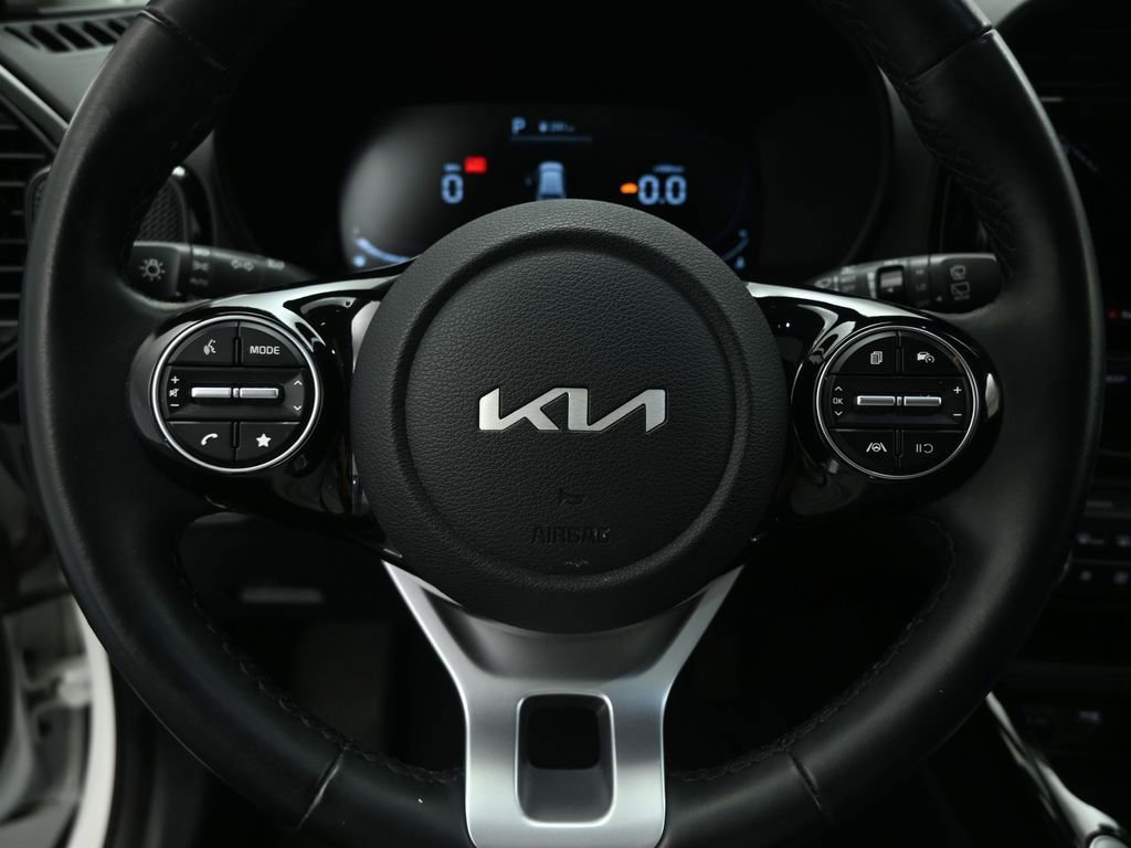 Used 2024 Kia Soul EX image 28