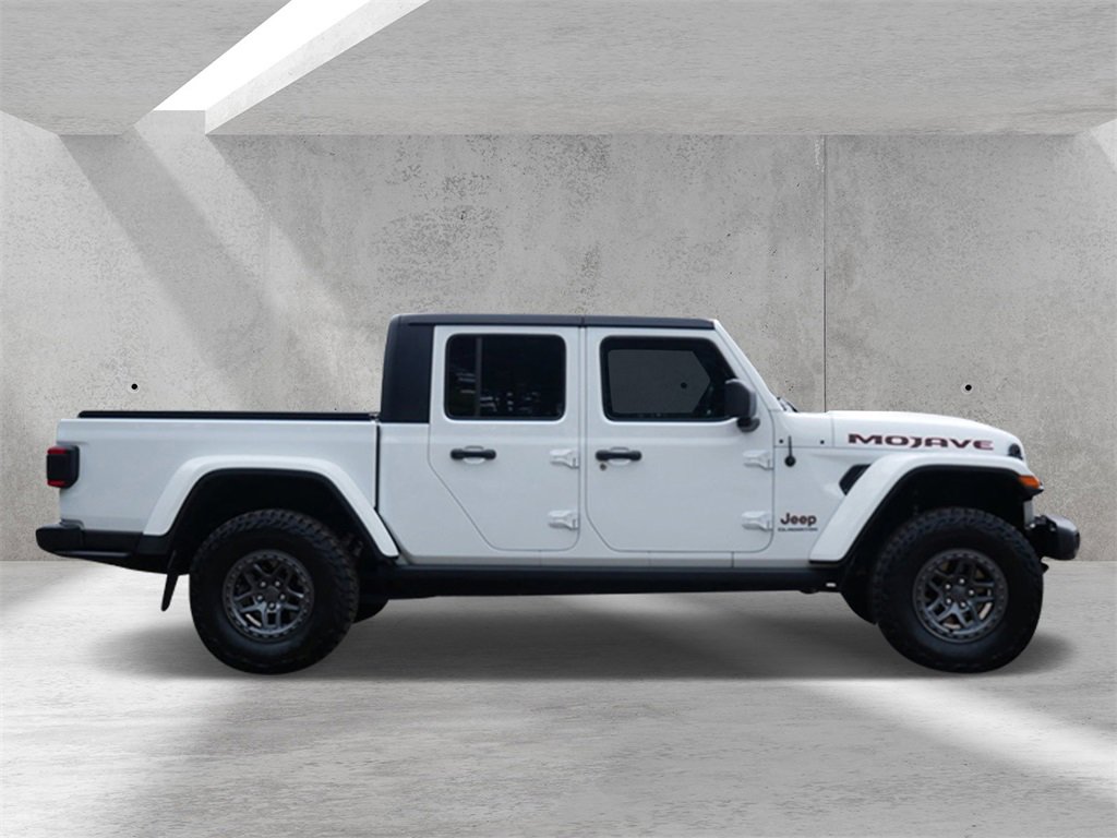 Used 2021 Jeep Gladiator Mojave image 2