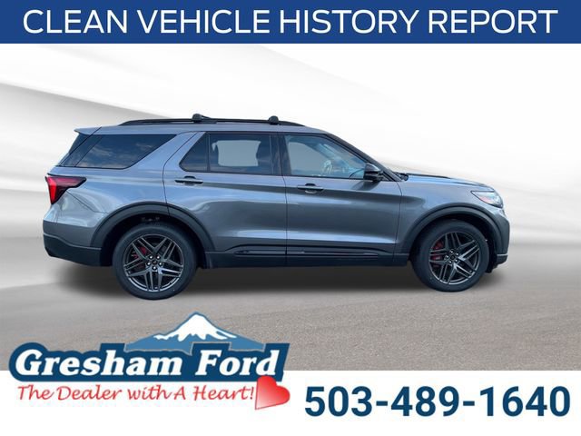 Certified 2025 Ford Explorer ST image 2
