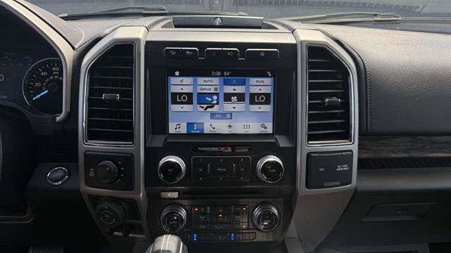 Certified 2018 Ford F150 Lariat w/ Equipment Group 502A Luxury AWD/4WD image 20