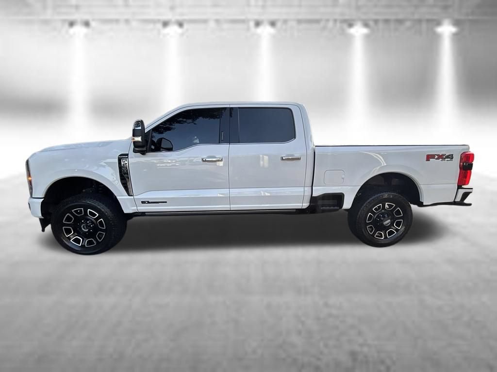 Certified 2024 Ford F250 Platinum w/ FX4 Off-Road Package AWD/4WD image 8