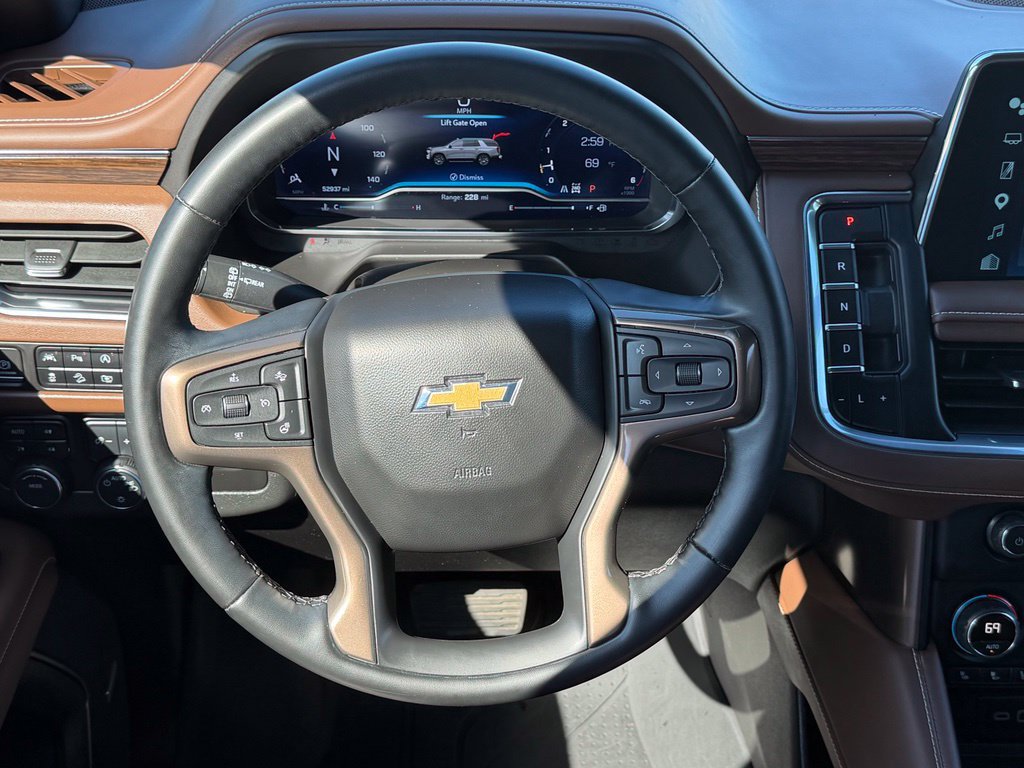 Used 2024 Chevrolet Tahoe High Country AWD/4WD image 13