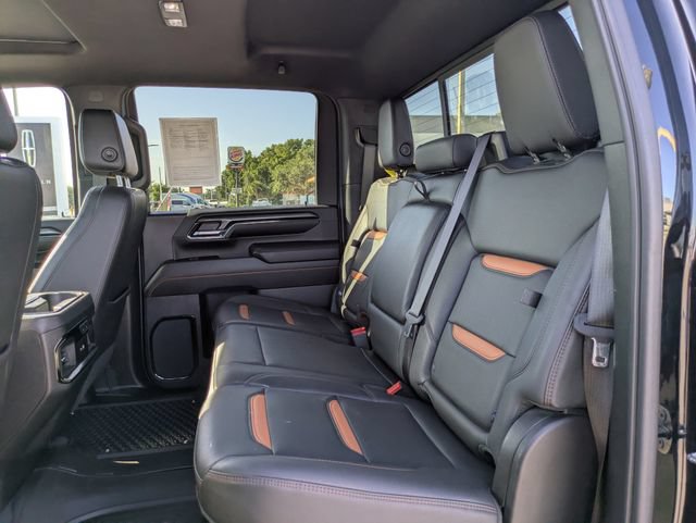 Used 2024 GMC Sierra 2500 AT4 w/ AT4 Premium Plus Package AWD/4WD image 14