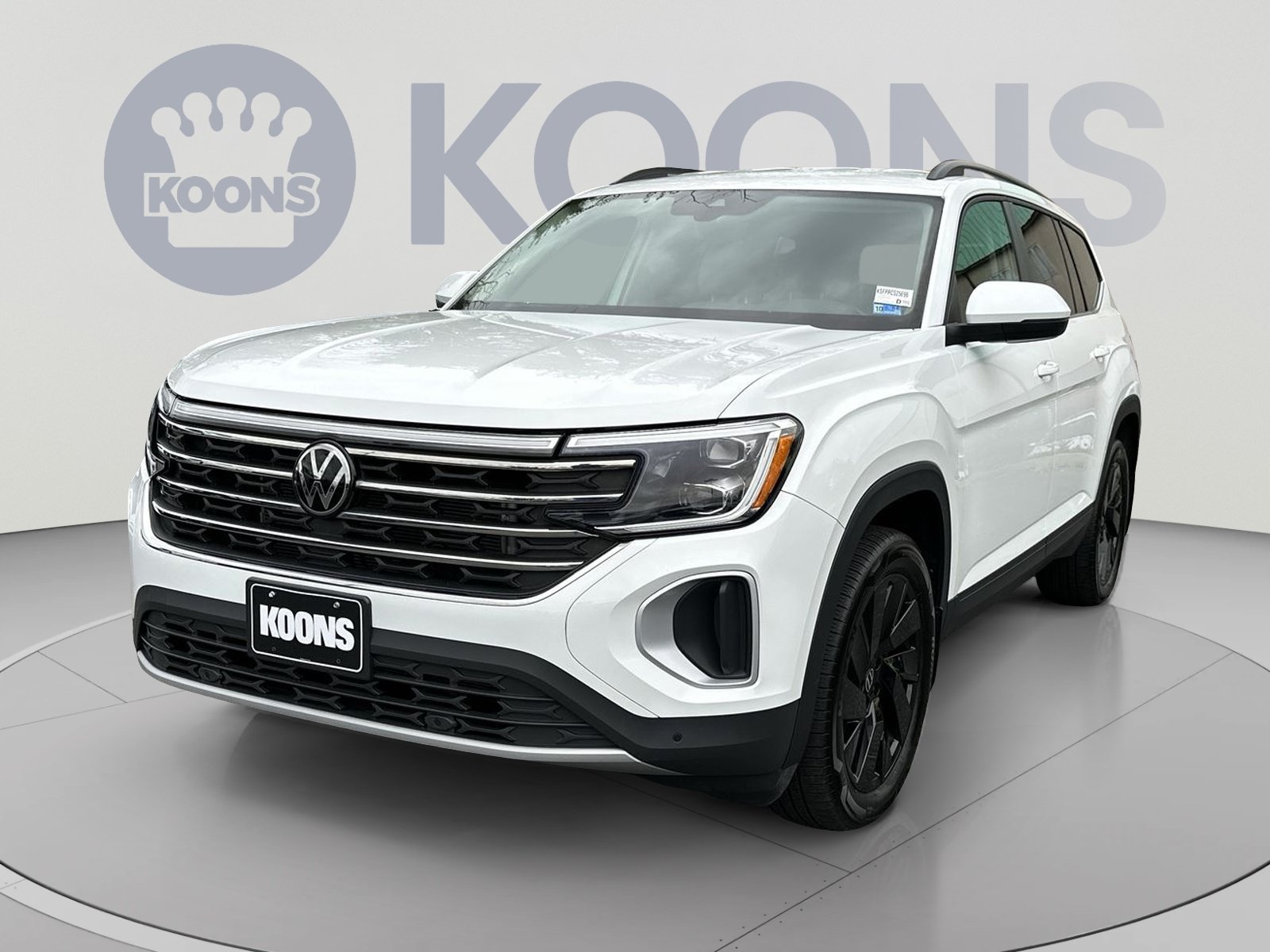 Used 2024 Volkswagen Atlas SE w/ Black Wheel Package AWD/4WD image 5