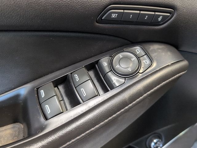 Used 2022 Buick Enclave Avenir image 19