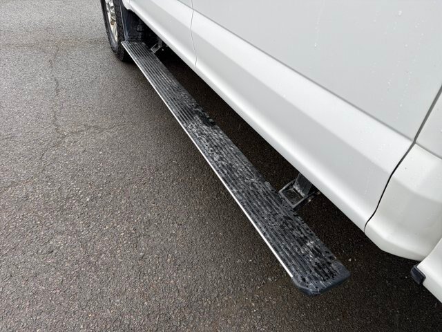 Certified 2022 Ford F250 Limited w/ FX4 Off-Road Package AWD/4WD image 32