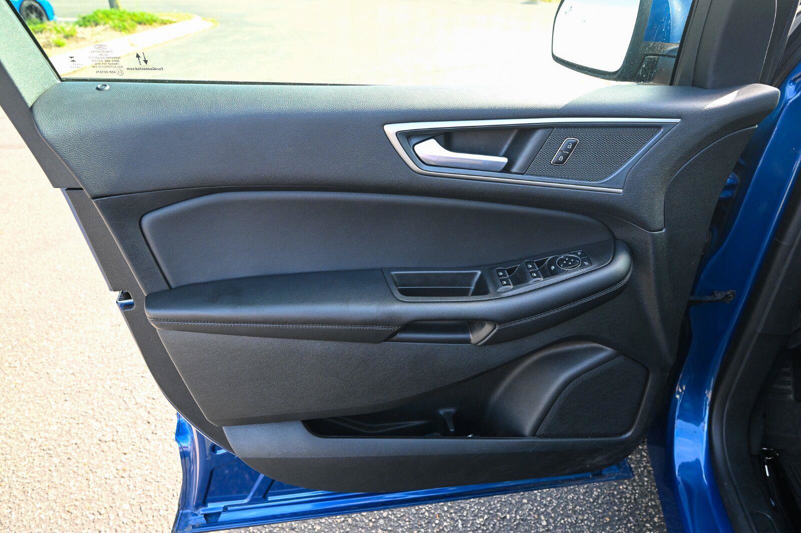 Certified 2024 Ford Edge SEL w/ Convenience Package AWD/4WD image 22