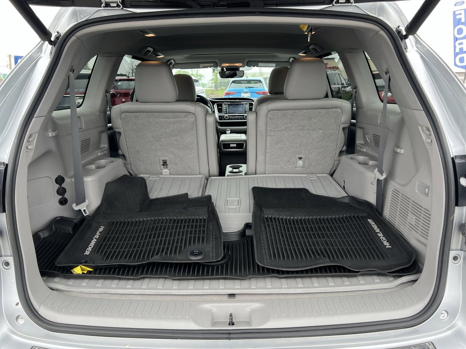 Used 2019 Toyota Highlander Limited AWD/4WD image 34