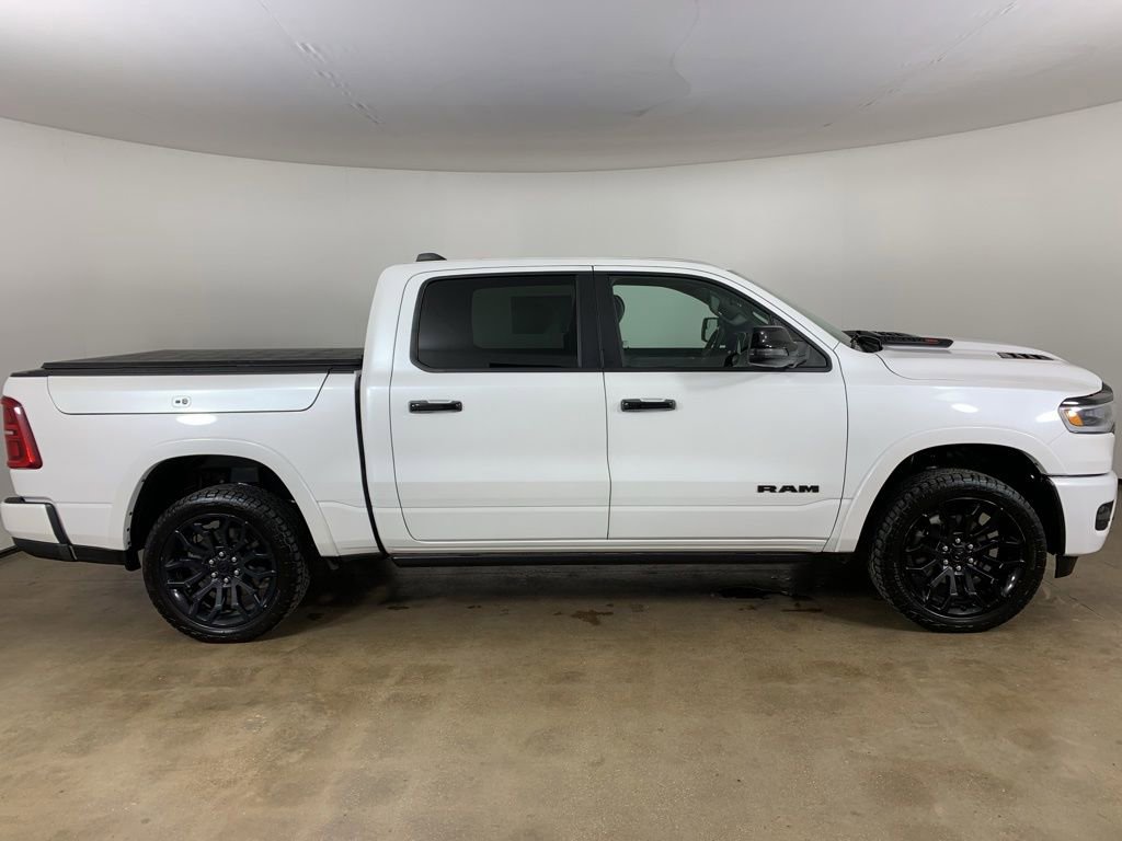Used 2025 RAM 1500 Limited AWD/4WD image 7