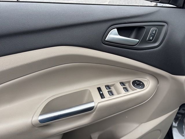 Certified 2019 Ford Escape SEL image 11