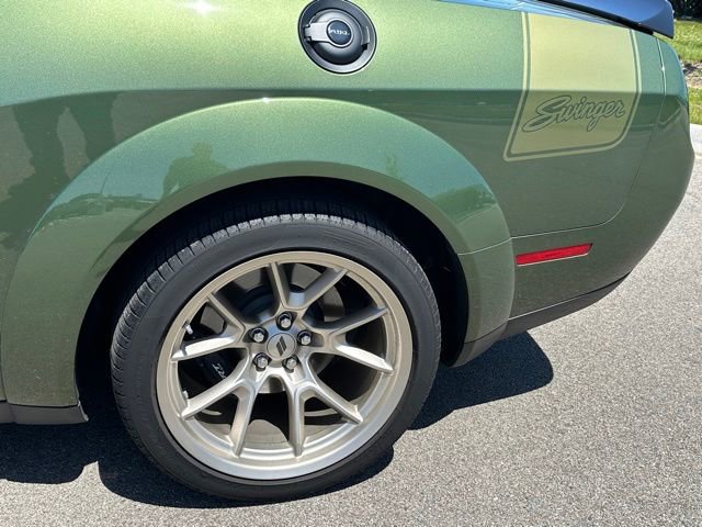 Used 2023 Dodge Challenger R/T Scat Pack RWD image 7