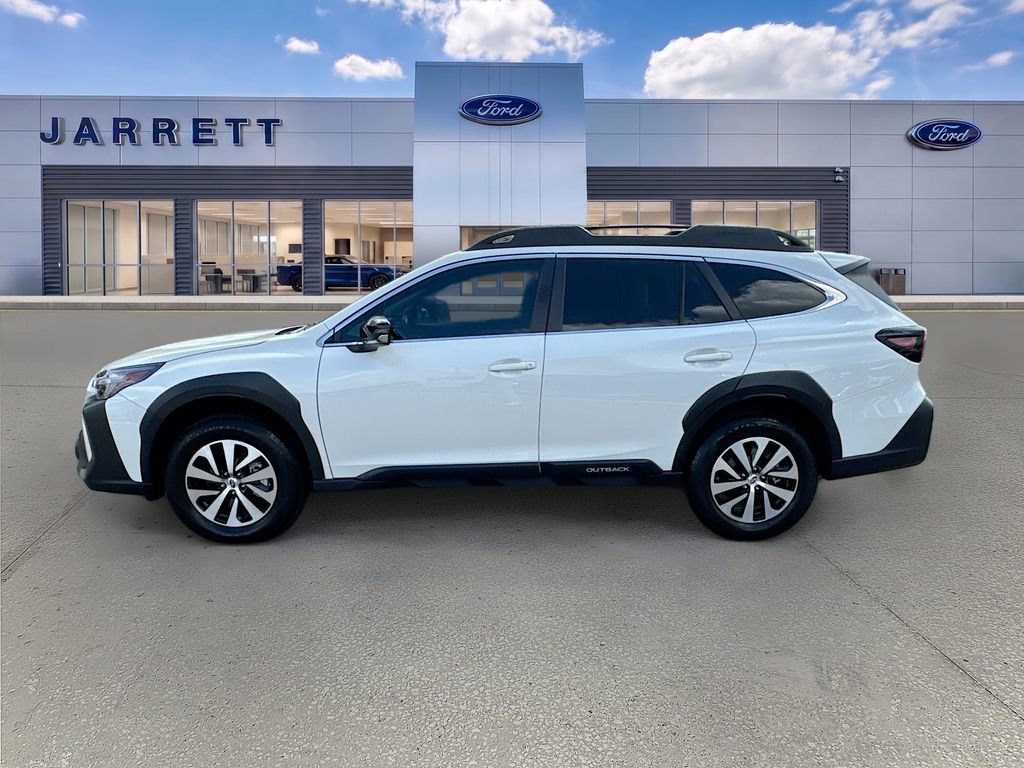 Used 2025 Subaru Outback Premium w/ Popular Package #1A AWD/4WD image 4