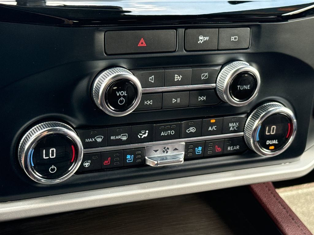 Certified 2022 Ford Expedition Max Limited image 24