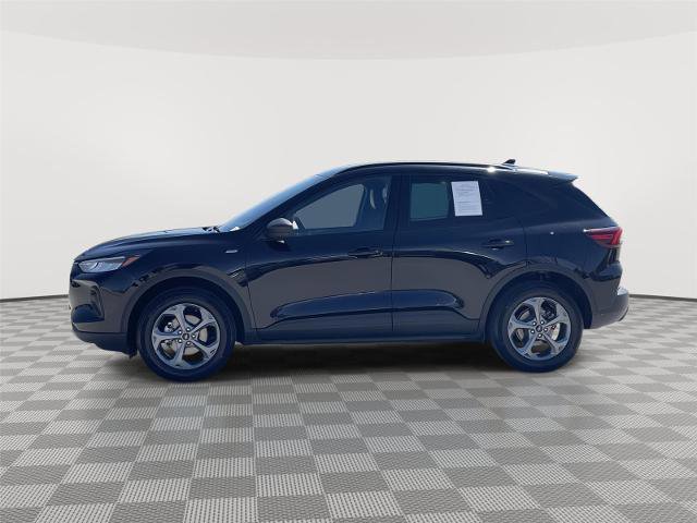 Certified 2025 Ford Escape ST-Line AWD/4WD image 2