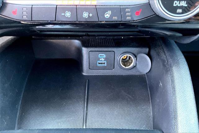 Certified 2021 Ford Escape SE w/ Convenience Package FWD image 32