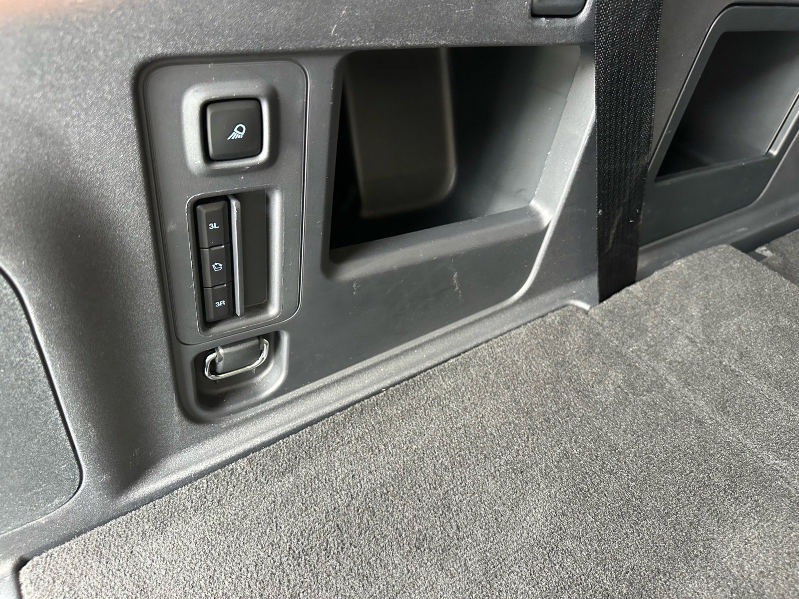 Certified 2025 Ford Expedition Active RWD image 23