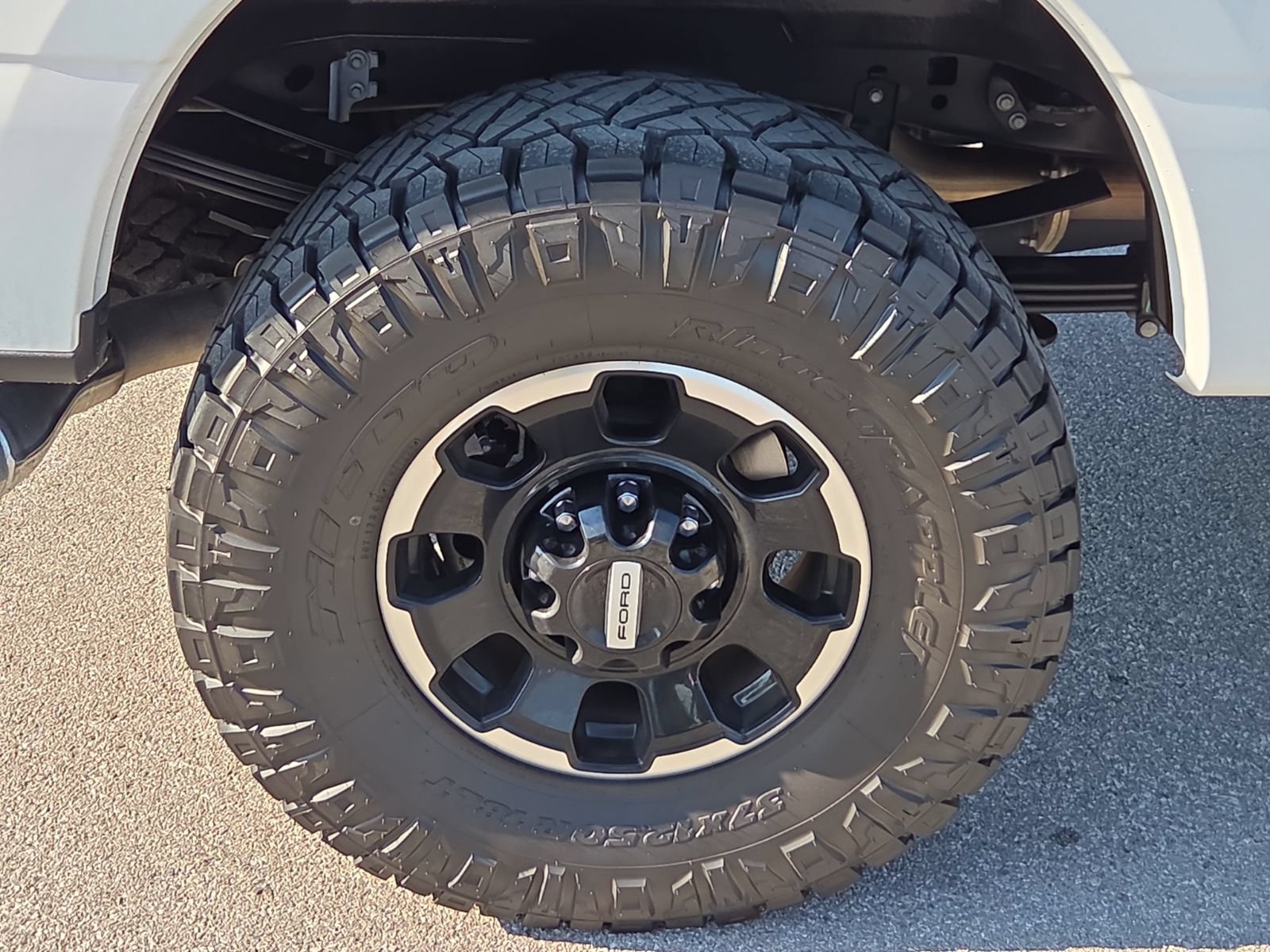 Certified 2026 Ford F250 Platinum w/ Tremor Off-Road Package AWD/4WD image 7