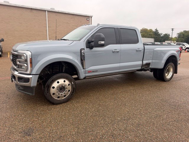 Certified 2025 Ford F450 Lariat w/ Lariat Ultimate Package AWD/4WD image 6
