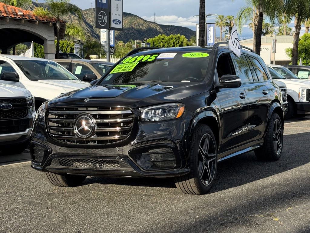 Used 2025 Mercedes-Benz GLS 450 4MATIC image 5