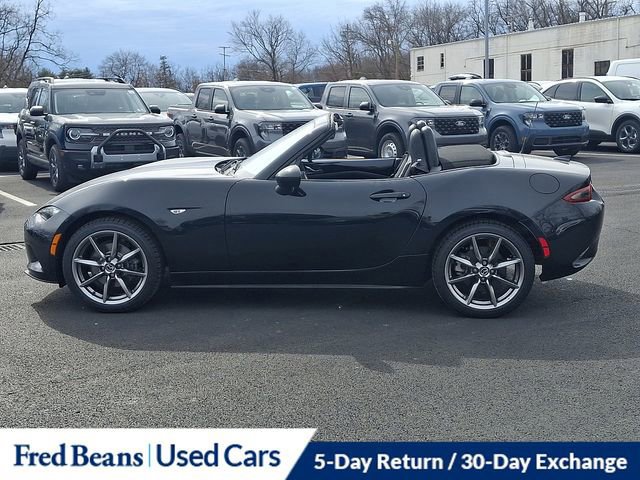 Used 2022 MAZDA MX-5 Miata Grand Touring w/ Weather Package image 4