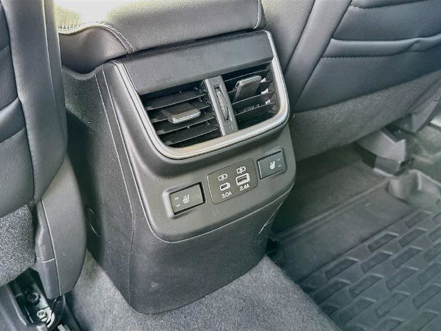 Used 2023 Subaru Outback Limited AWD/4WD image 21
