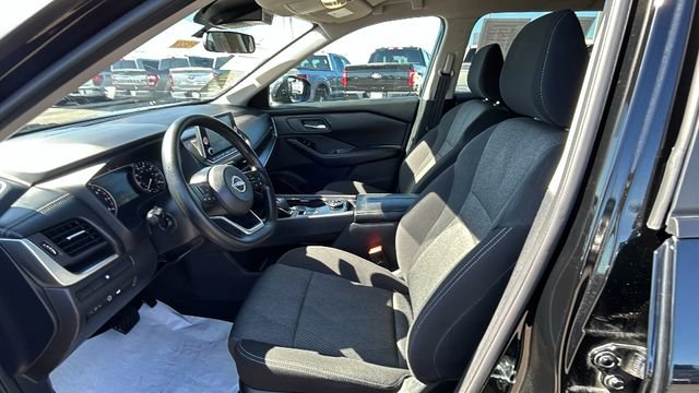 Used 2024 Nissan Rogue SV AWD/4WD image 17