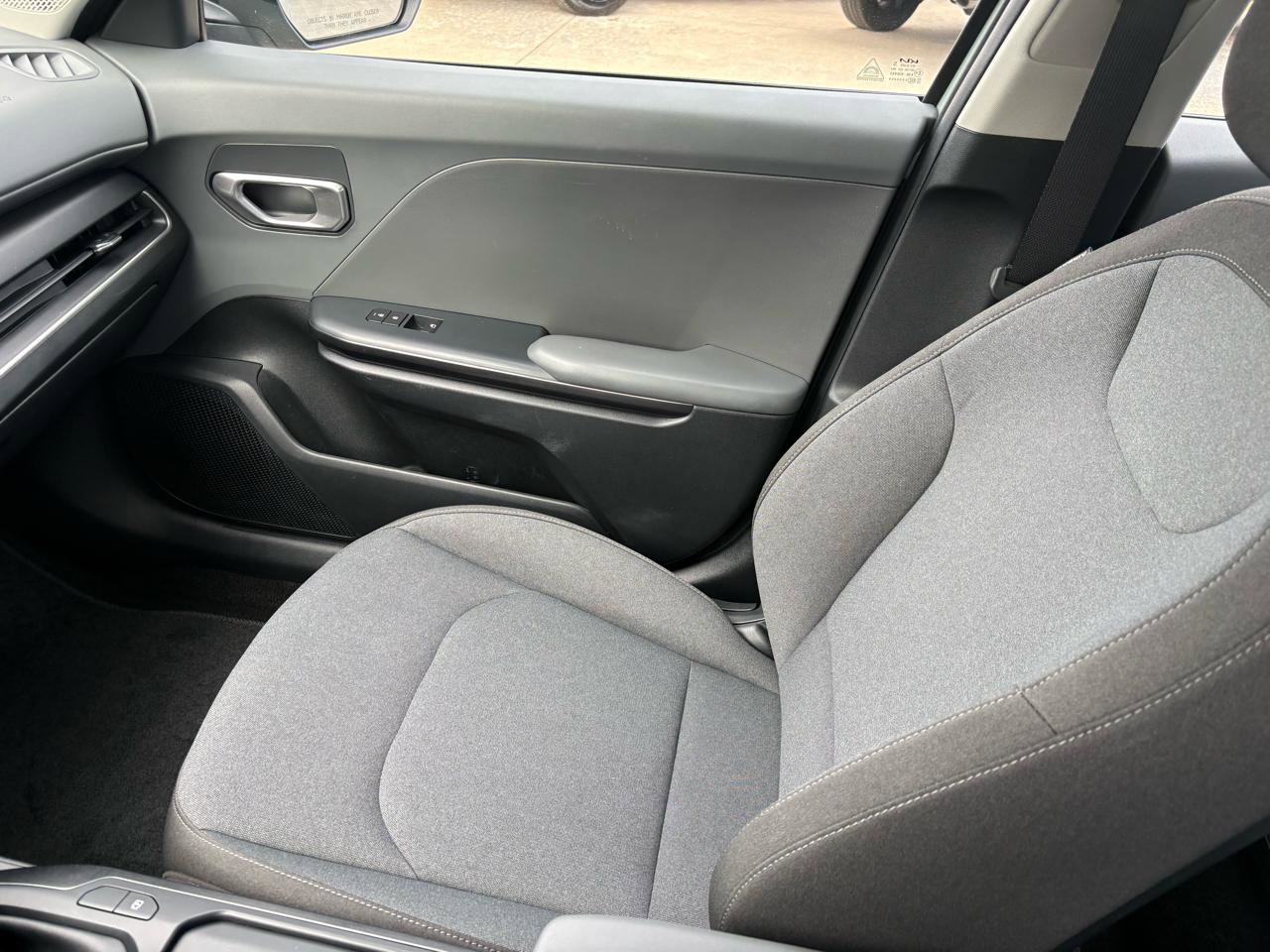 Used 2025 Kia K4 FWD image 19