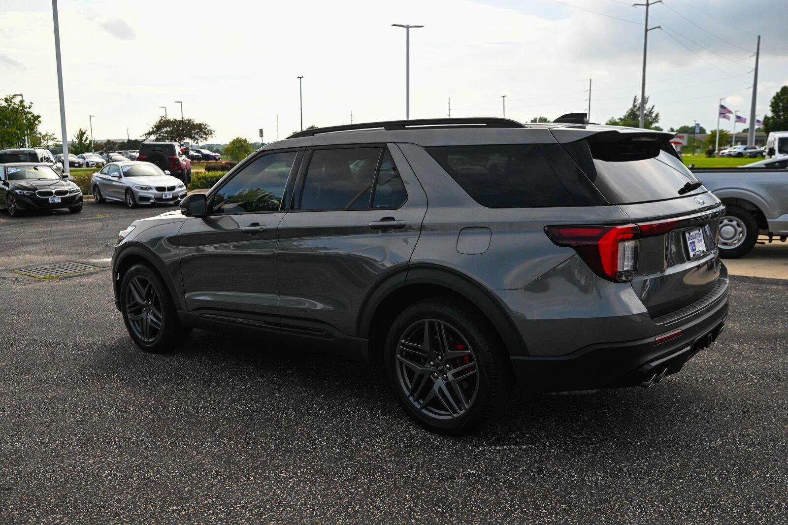 Certified 2025 Ford Explorer ST w/ Sun And Sound Package AWD/4WD image 7